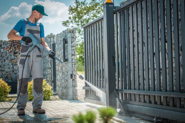 Best Parking Lot and Garage Cleaning  in Tavares, FL